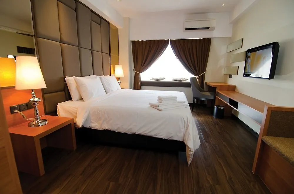 C'Haya Hotel Kota Kinabalu 3*,
