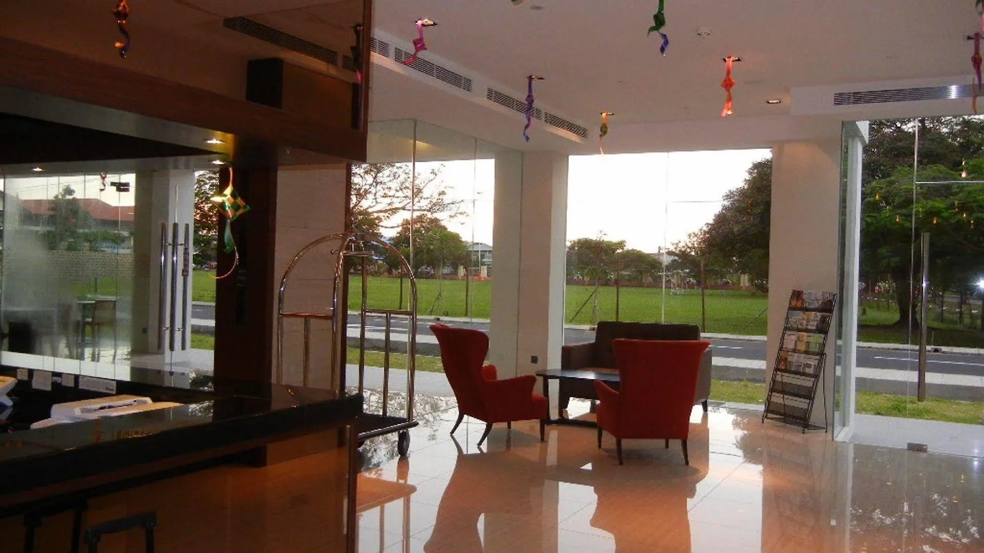C'Haya Hotel Kota Kinabalu 3*,